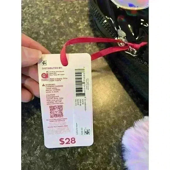 NWT Justice Ying & Yang Girls Backpack Holographic Silver with Pom Pom Keychain - Picture 7 of 10